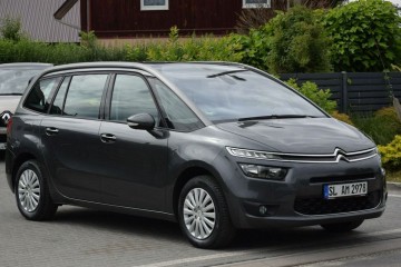1.6HDI 7 Osobowy Navi PDC Hak Nowy Rozrząd 2016r Sprowadzony