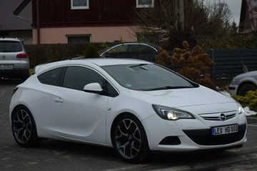 1.4TB Led/ 2KPL KÓŁ/ 2013r/ Sprowadzony/ Opłacony