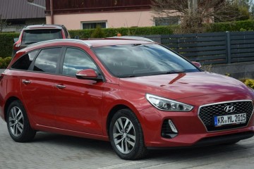 1.0B 2017r/ Navi/ Kamera/ Serwis/ Klimatronik/ Sprowadzony/ Opłacony