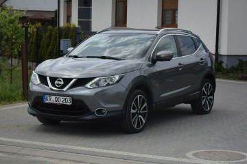 1.6D 4x4 Navi Kamera 360 2 KPL KÓŁ Sprowadzony Opłacony