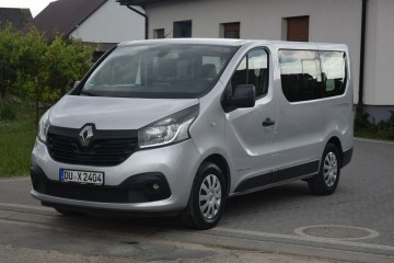 1.6D Vivaro 9 Osobowy Klima Hak Sprowadzony Opłacony