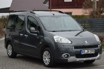 1.6HDI 2013r/ Klima/ Led/ Hak/ 5-Osobowy/ Sprowadzony