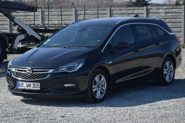 1.6D Navi/ Kamera/ Grzane Fotele/ Nowy Rozrząd/ Sprowadzony