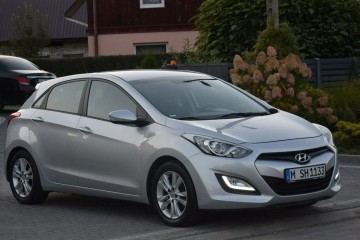 1.4B 2014r/ 103 Tys Km/ Navi/ Kamera/ Oryginał lakier/2 Kpl Kół