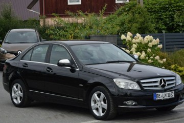 1.8B Kompresor Automat 185KM Navi Sprowadzony